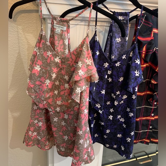 Banana Republic tops lot size Xs/M - Picture 2 of 5